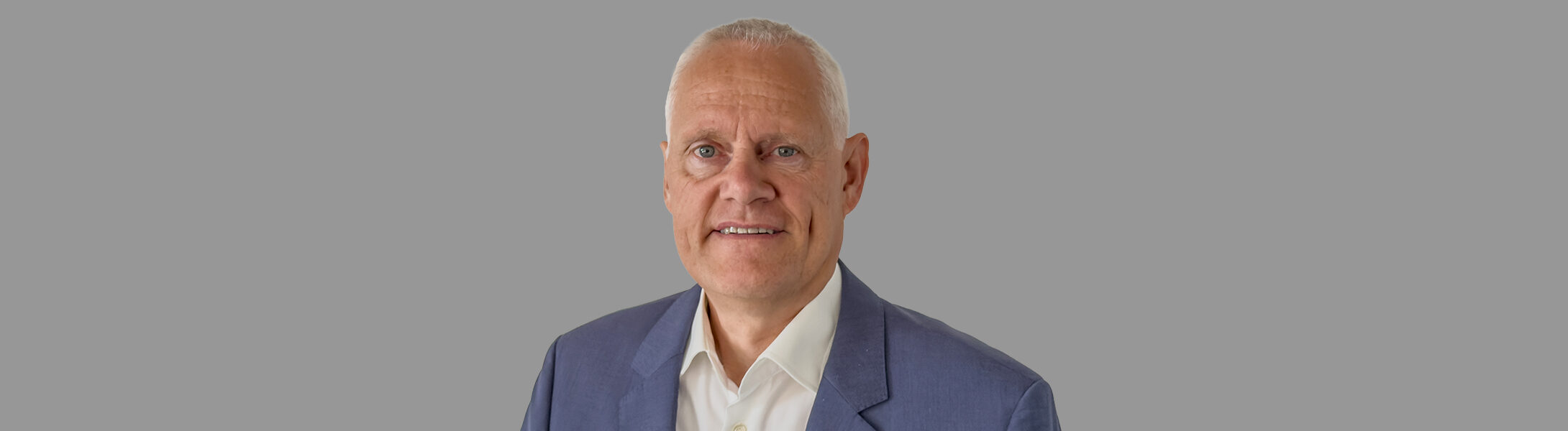 IMG_6867_grå_2200_600